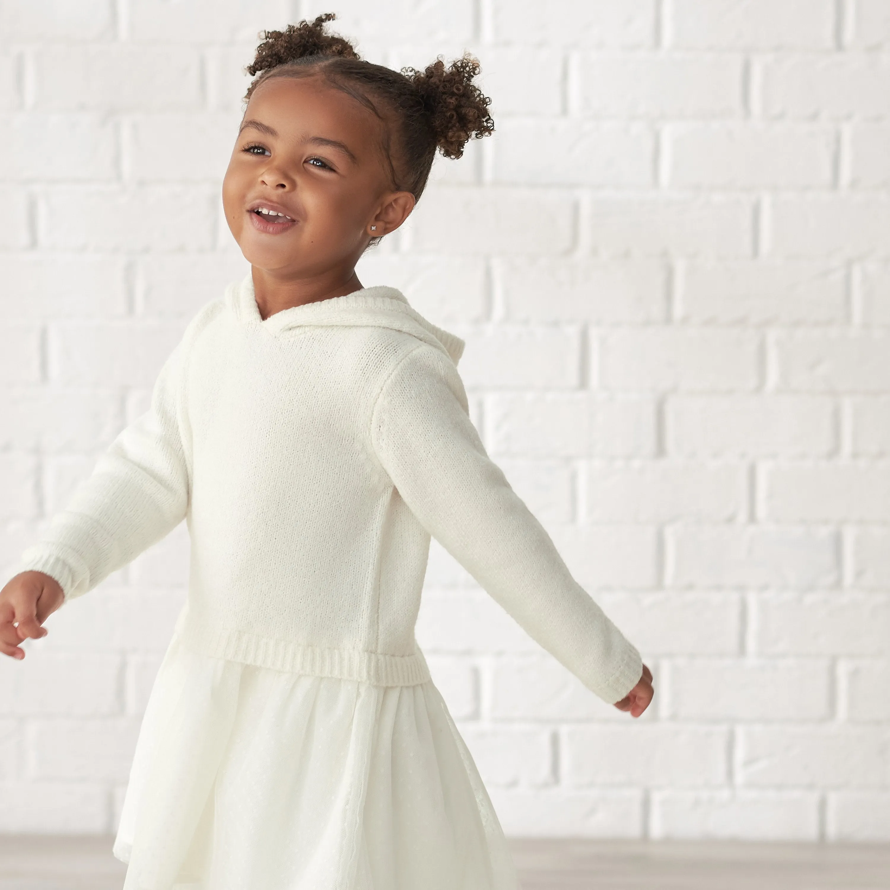 Infant & Toddler Girls White Sweater Dress With Tulle Skirt