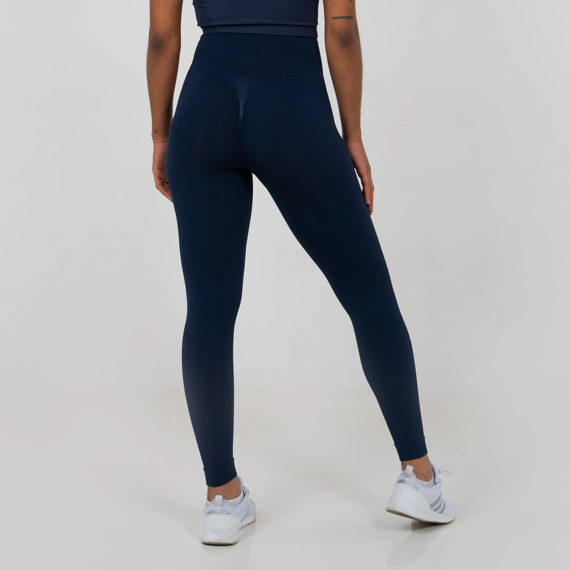 Legacy - Navy Scrunch Leggings