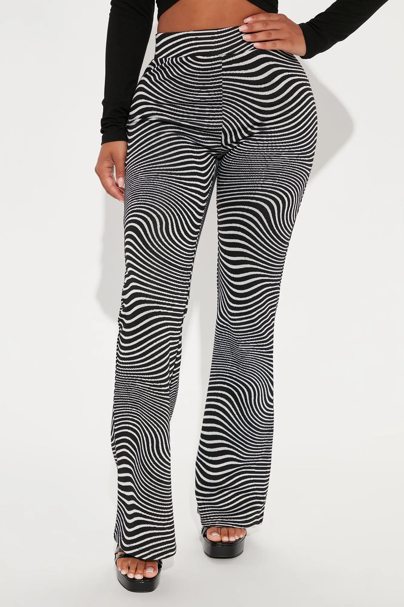 Lila Flare Pant - White/Black